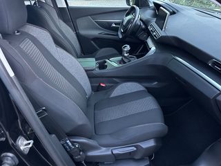 Peugeot 3008 2017 1.6 BLUEHDI ALLURE BUSINESS-thumb-38