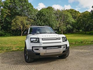 Σετ τοποθέτησης γρίλιας για Land Rover Defender (2020+) με Linear 18 Elite Ilba