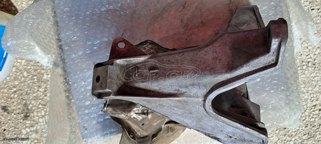ΒΑΣΗ ΜΗΧΑΝΗΣ AUDI A4 2002
