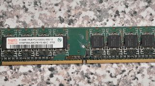Hynix 512MB PC2-5300 DDR2-667MHz non-ECC