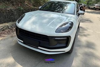 Porsche Macan 2014-2019 ΚΙΤ ΠΡΟΦΥΛΑΚΤΗΡΑ ΚΑΙ MATRIX LED ΦΑΝΑΡΙΑ TURBO 2023