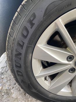 195/65/15 Dunlop sport ή ζανταλάστιχα γνήσια 