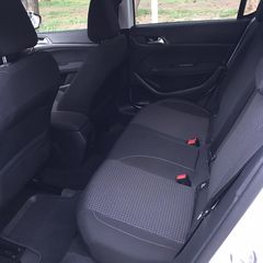 Peugeot 308 2018-thumb-12