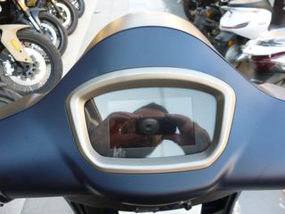 Vespa GTS Super Tech 300 2025 MY24 + Accessories Pack !!!! *** 36 ΜΗΝΕΣ ΑΤΟΚΑ ***-thumb-8