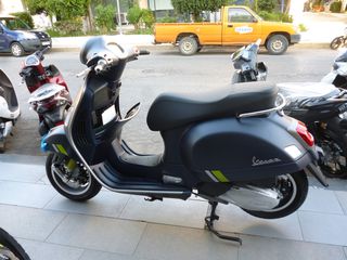 Vespa GTS Super Tech 300 2025 MY24 + Accessories Pack !!!! *** 36 ΜΗΝΕΣ ΑΤΟΚΑ ***-thumb-4