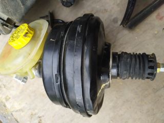 Audi A4 1600 OΛΟΚΛΗΡΟ ΑΥΤΟΚΙΝΗΤΟ ΜΕ 124000ΧΛ SE ANTALAKTIKA