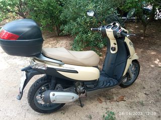 Piaggio Carnaby 250 2008