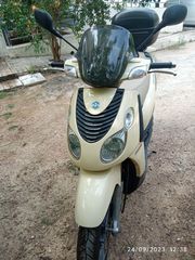 Piaggio Carnaby 250 2008-thumb-4