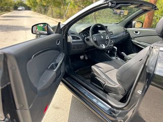Renault Megane 2012 Cabrio dCi 160 GT Automatic-thumb-18