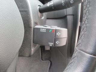 Renault Clio 2017 dCi 90 Limited EDC-thumb-20
