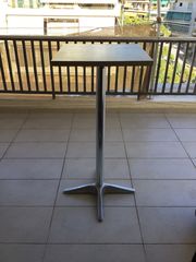 Τραπέζι ψηλό 