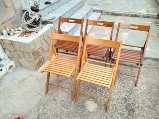 5 Αναδιπλούμενες καρέκλες από σκληρό ξύλο