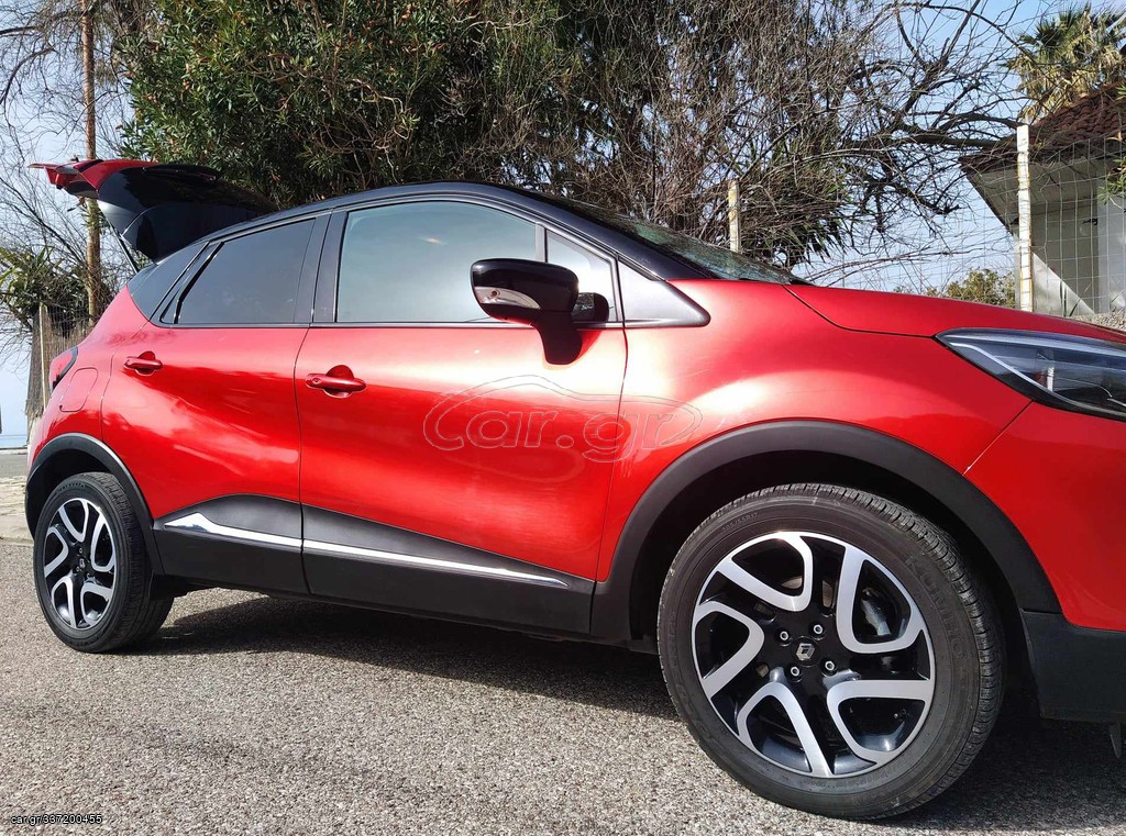 Car Gr Renault Captur 16 Helly Hansen DCi 110 XMOD 6sp