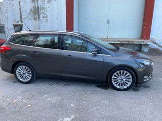 Ford Focus 2015-thumb-11