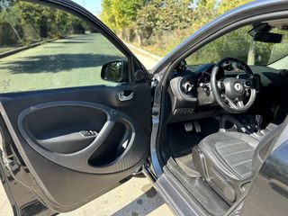 Smart ForFour 2017 BRABUS LINE Turbo Cabrio-thumb-38