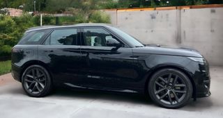 Land Rover Range Rover Sport 2023 Dynamic HSE Hybrid 440e-thumb-3