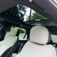 Land Rover Range Rover Sport 2023 Dynamic HSE Hybrid 440e-thumb-6