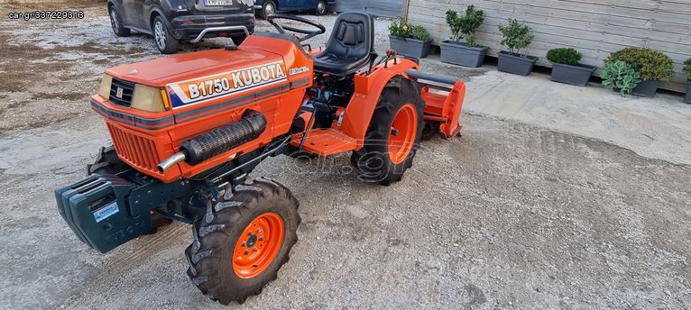 Kubota '94 B1750 ΜΕ ΠΙΝΑΚΙΔΕΣ ΚΥΚΛΟΦΟΡΙΑΣ