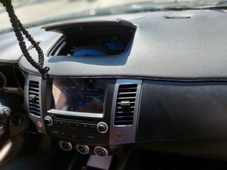 Mitsubishi Outlander 2009 2.4 Automatic (LPG)4WD,7 θέσιο-thumb-17