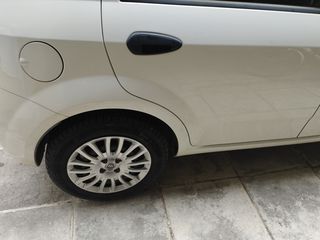 Fiat Punto Evo 2016-thumb-2