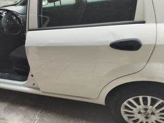 Fiat Punto Evo 2016-thumb-6