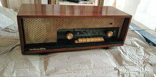 Παλιό ραδιόφωνο vintaz 
