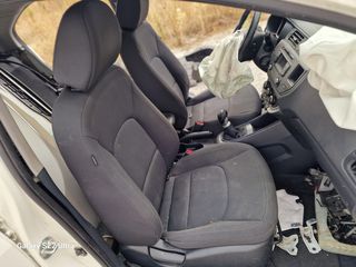 Σαλόνι από kia rio 2012 2018-thumb-8