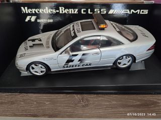 Mercedes-Benz '04 Mercedes CL 55 AMG Safety Car F1 1/18 Autoart