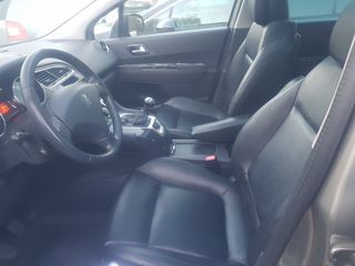 Peugeot 5008 2010 120 VTi ST Premium-thumb-12