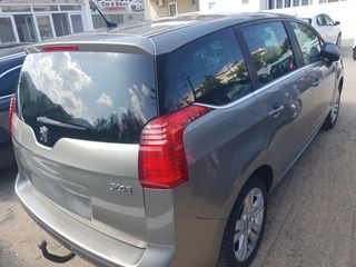 Peugeot 5008 2010 120 VTi ST Premium-thumb-11