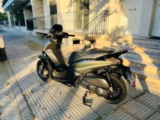 Piaggio Beverly 300 '11 S