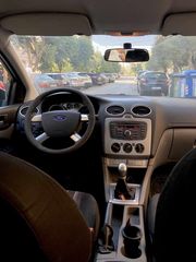 Ford Focus 2010 1.4 Style+-thumb-3