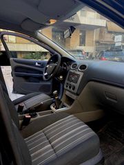 Ford Focus 2010 1.4 Style+-thumb-5