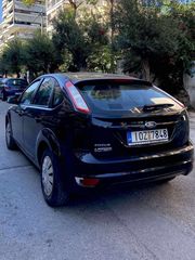 Ford Focus 2010 1.4 Style+-thumb-1