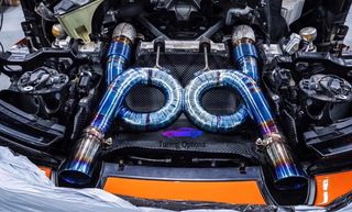 McLaren 720S ΧΕΙΡΟΠΟΙΗΤΗ ΕΞΑΤΜΙΣΗ 100% ΤΙΤΑΝΙΟΥ-thumb-5