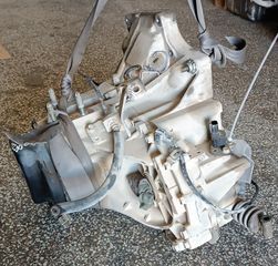 MAZDA 323 F 1998 ( Ζ5 ) - ΚΙΒΩΤΙΟ ΤΑΧΥΤΗΤΩΝ / ΣΑΣΜΑΝ-thumb-1