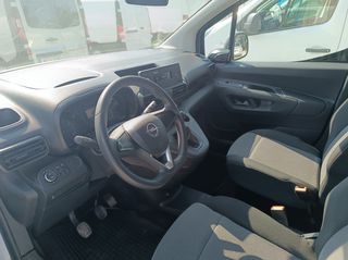 Opel Combo 2019-thumb-3