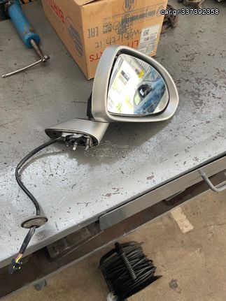 ΚΑΘΡΕΠΤΗΣ ΔΕΞΙΟΣ OPEL CORSA D ΗΛΕΚΤΡΙΚΟΣ