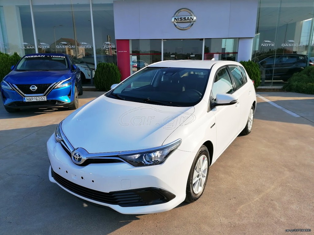 Toyota Auris 2019 HYBRID
