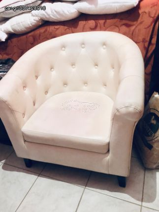 Καναπές και πολυθρόνα δερματινη.Vintage