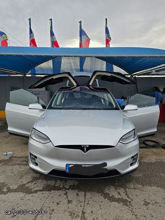 Tesla Model X '17 Full Self Driving
