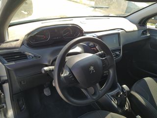Peugeot 208 2018 1.6 blue hdi-thumb-6
