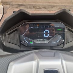 Voge 2026 SR1 125cc E5+-thumb-4