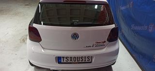 Volkswagen Polo 2011-thumb-11