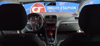 Volkswagen Polo 2011-thumb-15