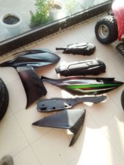 KAWASAKI .J 300 καπακια φερινγκ πλαινο κινητηρα  φλασ καθρεπτησ   αριστερα ολα μαζι η κοματι κοματι  εχουν γραντσουνιεσ-thumb-1