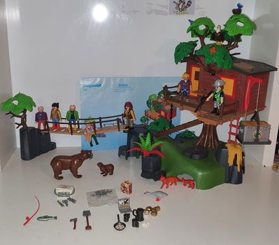 Playmobil μεγαλο δεντροσπιτο