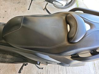 Σέλα Yamaha X-max 14-16-thumb-17