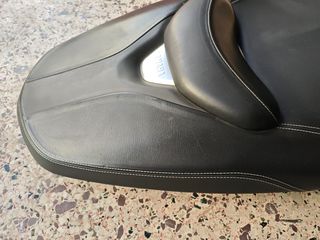 Σέλα Yamaha X-max 14-16-thumb-11