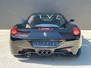 Ferrari 458 Italia 2009-thumb-10